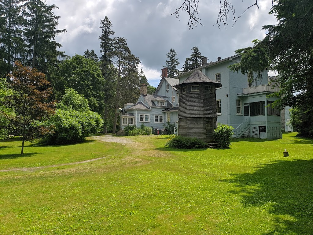 The Sir William Mackenzie Inn | 1011 Portage Rd, Kirkfield, ON K0M 2B0, Canada | Phone: (855) 316-6025