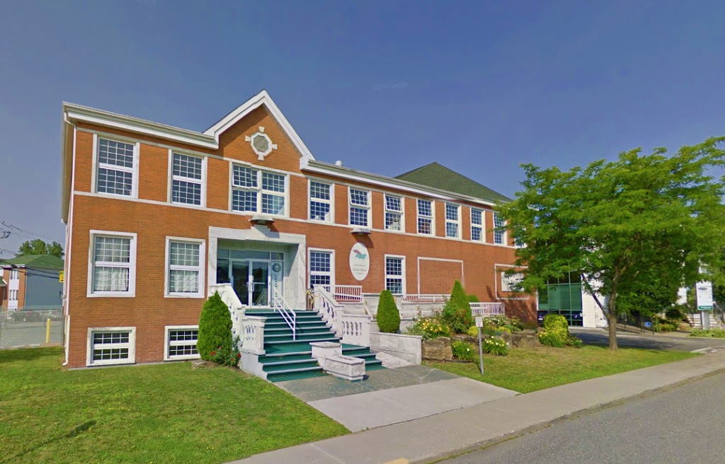 Educational Center Chante Plume | 104 Boulevard de la Marine, Varennes, QC J3X 1Z5, Canada | Phone: (450) 652-6869