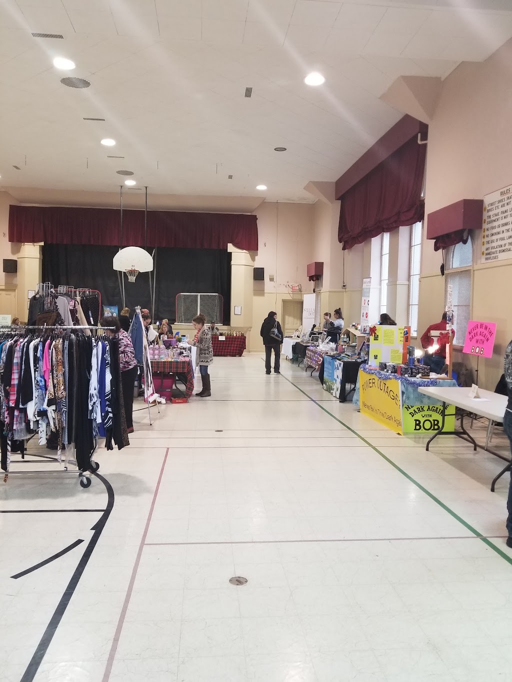 Renfrew Recreation Centre | 67 Argyle St S, Renfrew, ON K7V 1T2, Canada | Phone: (613) 432-3131