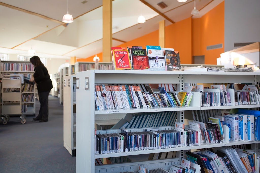 Bibliothèque Charles-Édouard-Mailhot | 2 Rue de lErmitage, Victoriaville, QC G6P 9N7, Canada | Phone: (819) 758-8441