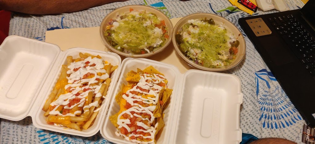 Mucho Burrito Fresh Mexican Grill | Pen Centre, 221 Glendale Ave, St. Catharines, ON L2T 2K9, Canada | Phone: (905) 684-7237