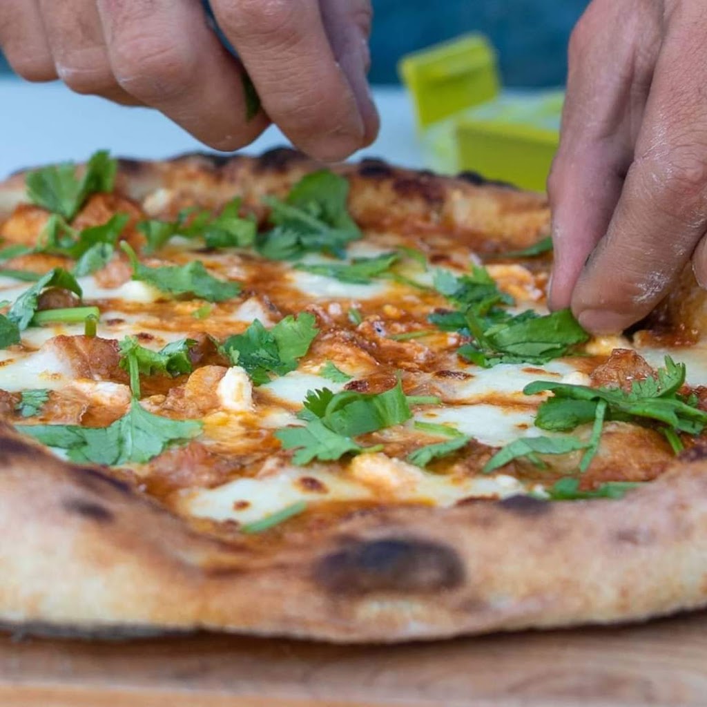 Jackknife Pizza | 8574 Reinhold Rd, Black Creek, BC V9J 1B4, Canada | Phone: (778) 585-1166
