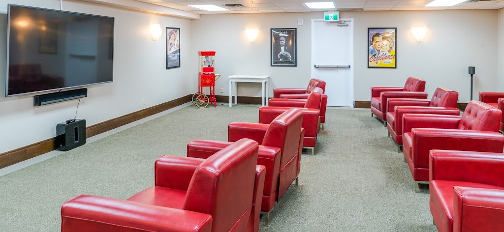 Chapel Heights A Sedona Senior Community | 7373 Niagara Square Dr, Niagara Falls, ON L2H 1J2, Canada | Phone: (905) 371-0121