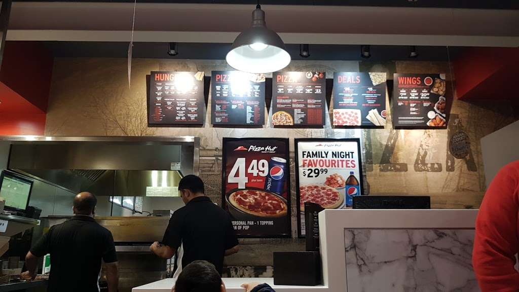 Pizza Hut | 3416 Bathurst St, North York, ON M6A 2C1, Canada | Phone: (416) 784-2922