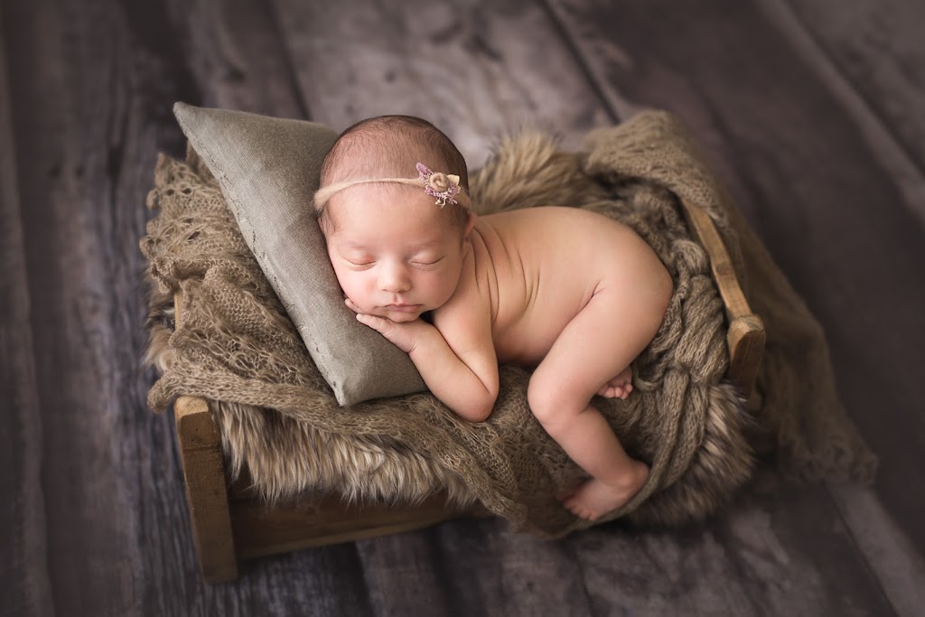 Mamique Photography | 3370 Rosemont Dr, Vancouver, BC V5S 2C9, Canada | Phone: (604) 568-2121