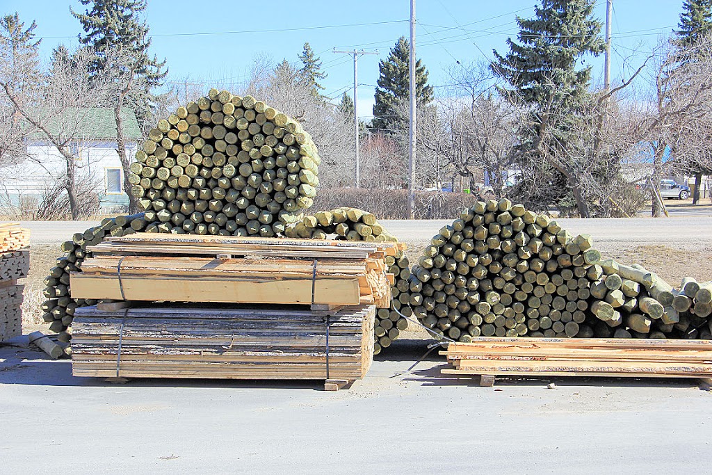Sherwood Co-op (Indian Head) | 110 SK-56, Indian Head, SK S0G 2K0, Canada | Phone: (306) 695-2204