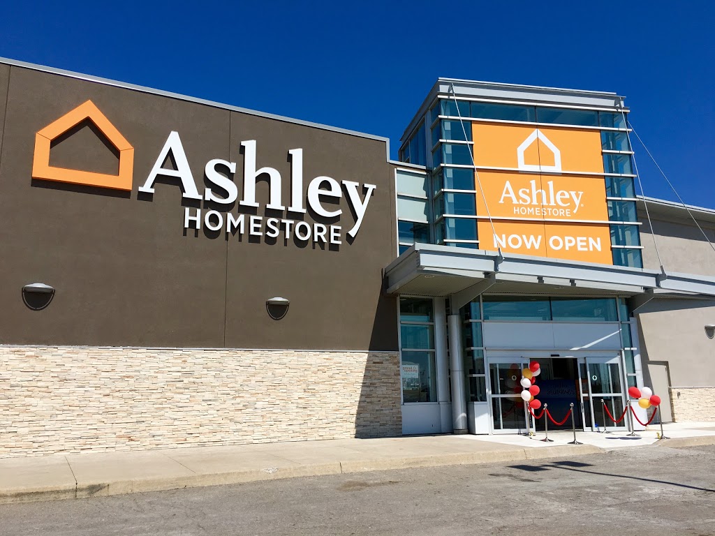 Ashley HomeStore | 3050 Davidson Ct, Burlington, ON L7M 4M9, Canada | Phone: (905) 315-1700