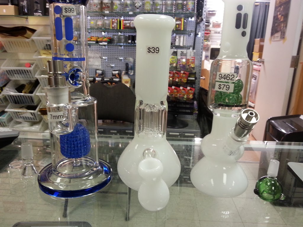 Kush Klatch Herbal Emporium | 15035 118 Ave NW, Edmonton, AB T5V 1H9, Canada | Phone: (780) 444-5751