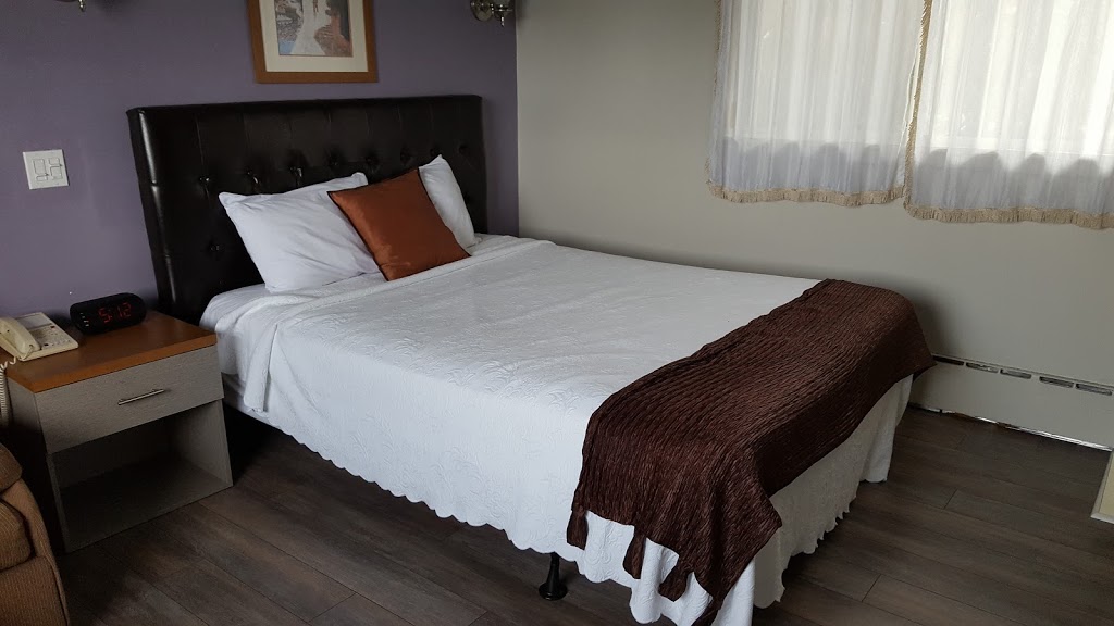 Au Doc Motel | 1424 Rue Notre-Dame, Repentigny, QC J5Y 3X1, Canada | Phone: (450) 585-4211