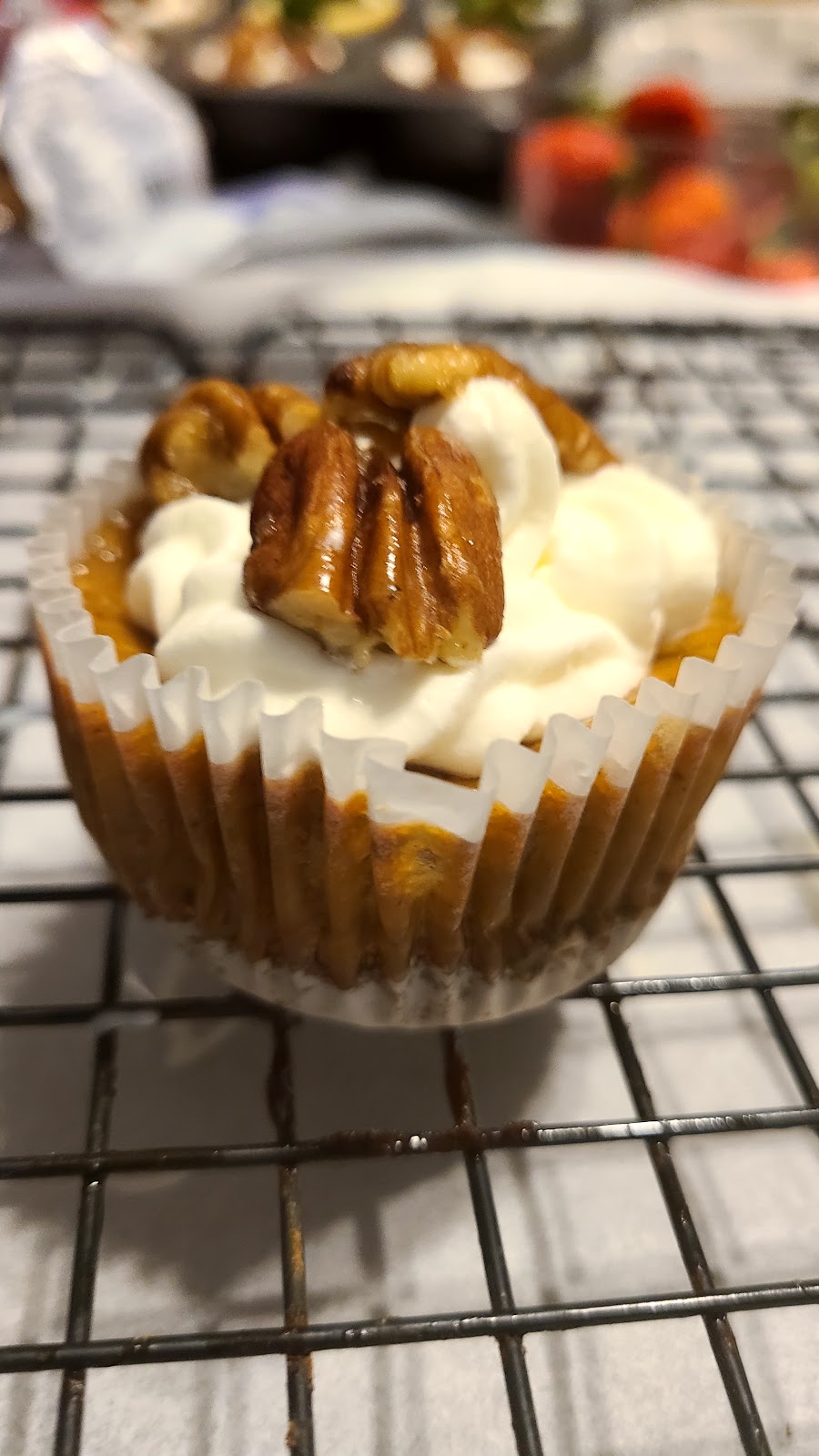 Simply Cheesecakes by Angela | 688 Cameron St, Peterborough, ON K9J 3Z8, Canada | Phone: (705) 772-5095