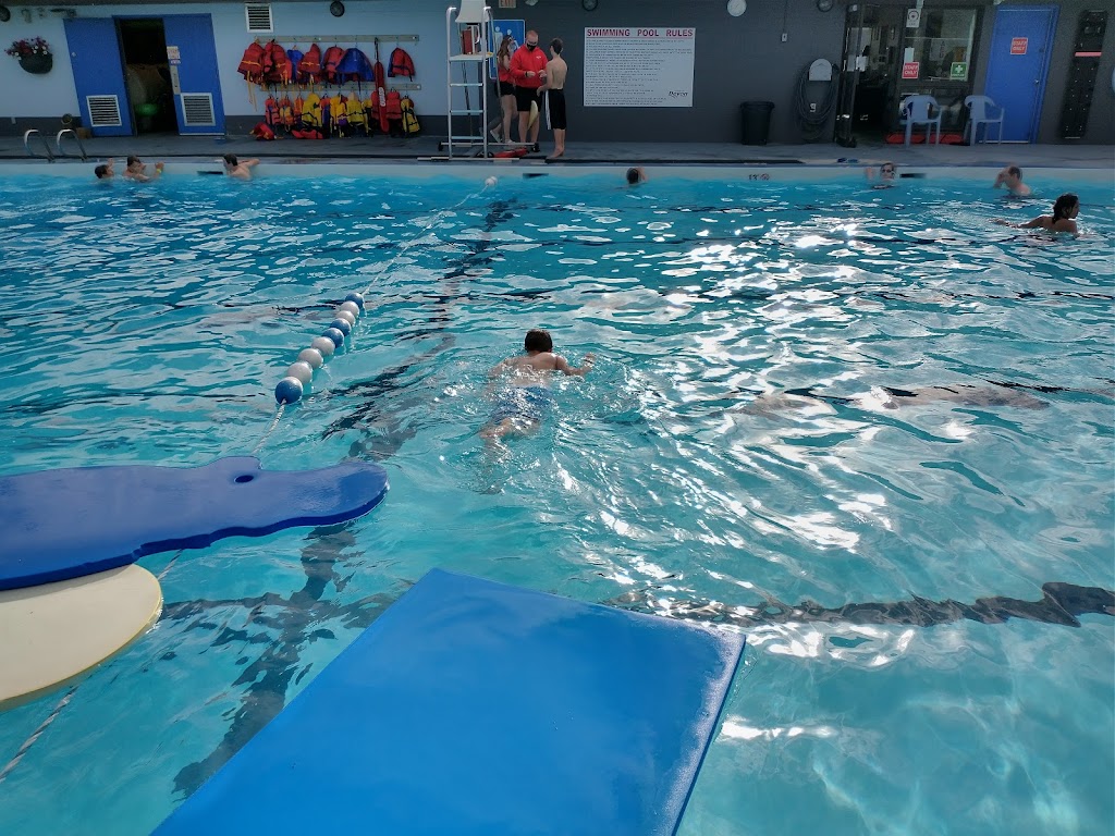 Devon Swimming Pool | 34 Haven Ave, Devon, AB T9G 1K2, Canada | Phone: (780) 987-4616
