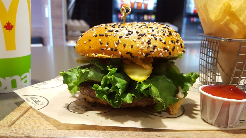 McDonalds | 979 Henderson Hwy, Winnipeg, MB R2K 2M2, Canada | Phone: (204) 949-5110