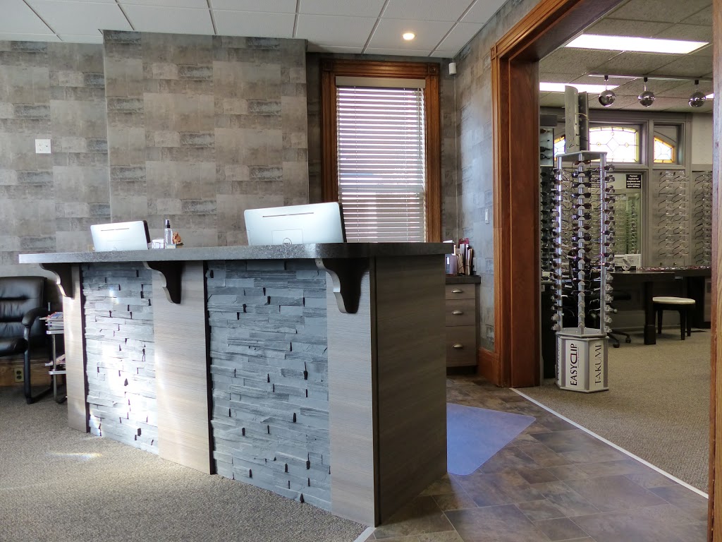 Rowe, McGaffey & Doorn - Optometrists | 513 Adelaide St, Woodstock, ON N4S 4B5, Canada | Phone: (519) 537-8622