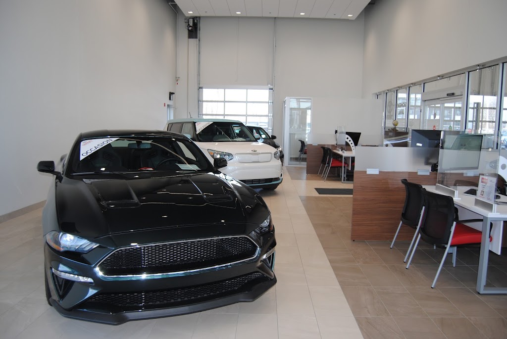 Chomedey Toyota Laval | 2385 Bd Chomedey, Laval, QC H7T 2W5, Canada | Phone: (579) 679-8904