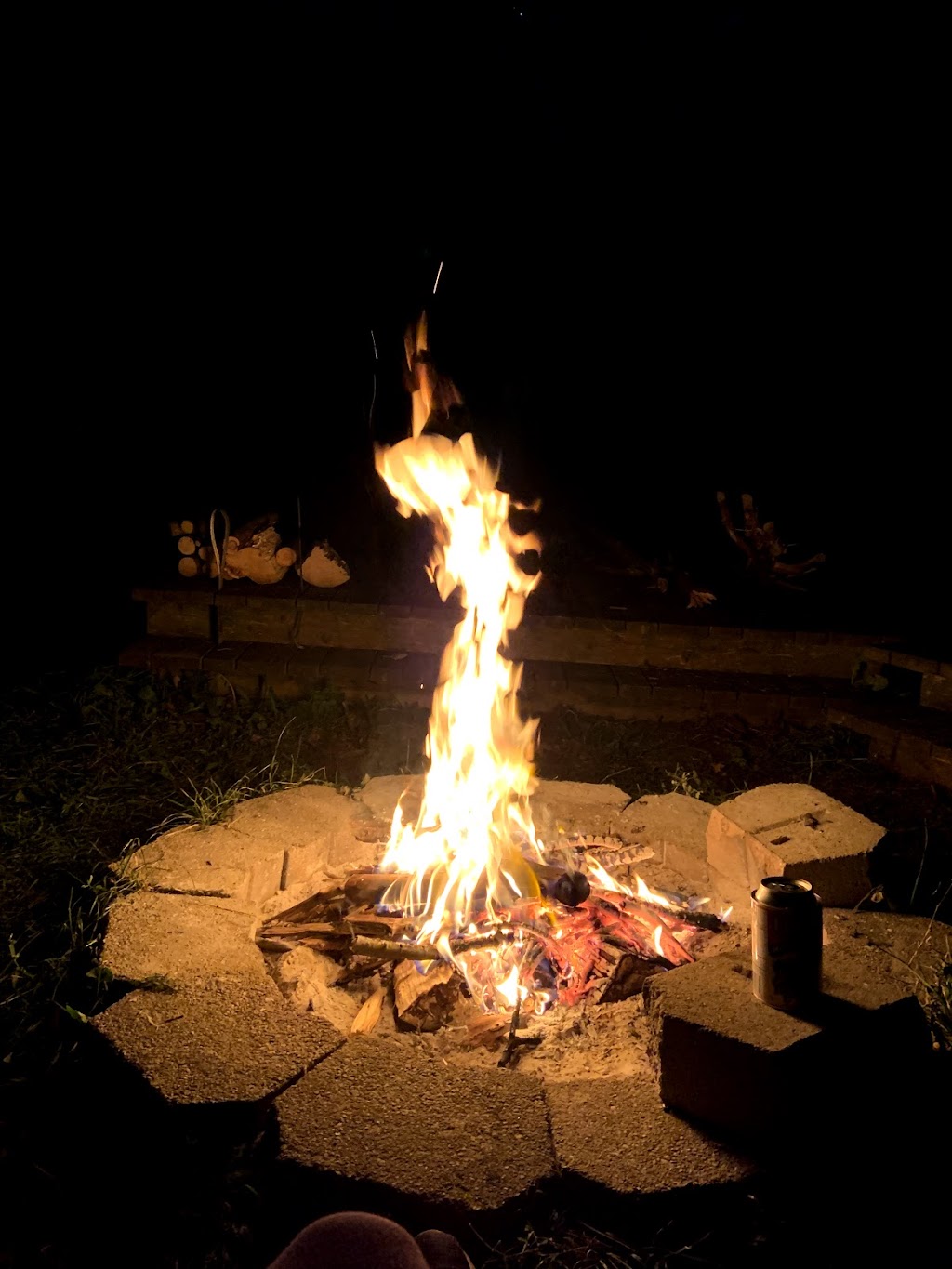 Friendly Owl Bed and Breakfast | 3557 Hwy 6, Lions Head, ON N0H 1W0, Canada | Phone: (519) 793-3940