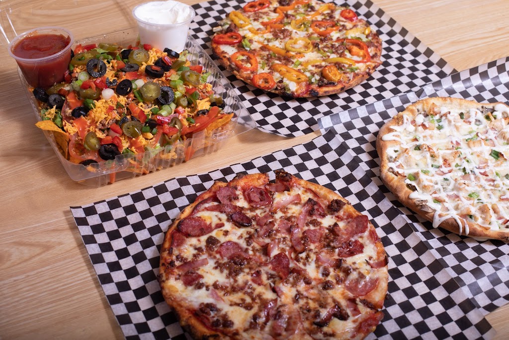 Pizzaland | 1765 Main St, Winnipeg, MB R2V 1Z8, Canada | Phone: (204) 336-3333
