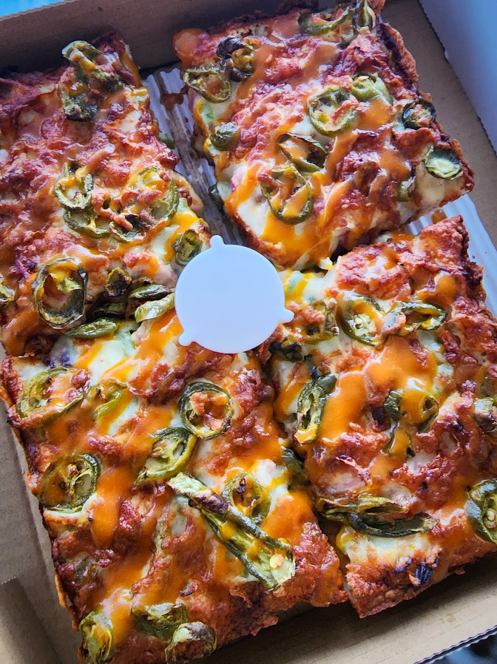 Red Top Pizza - Detroit Style (Brentwood) | 1350 Northmount Dr NW, Calgary, AB T2L 0E8, Canada | Phone: (403) 270-4688