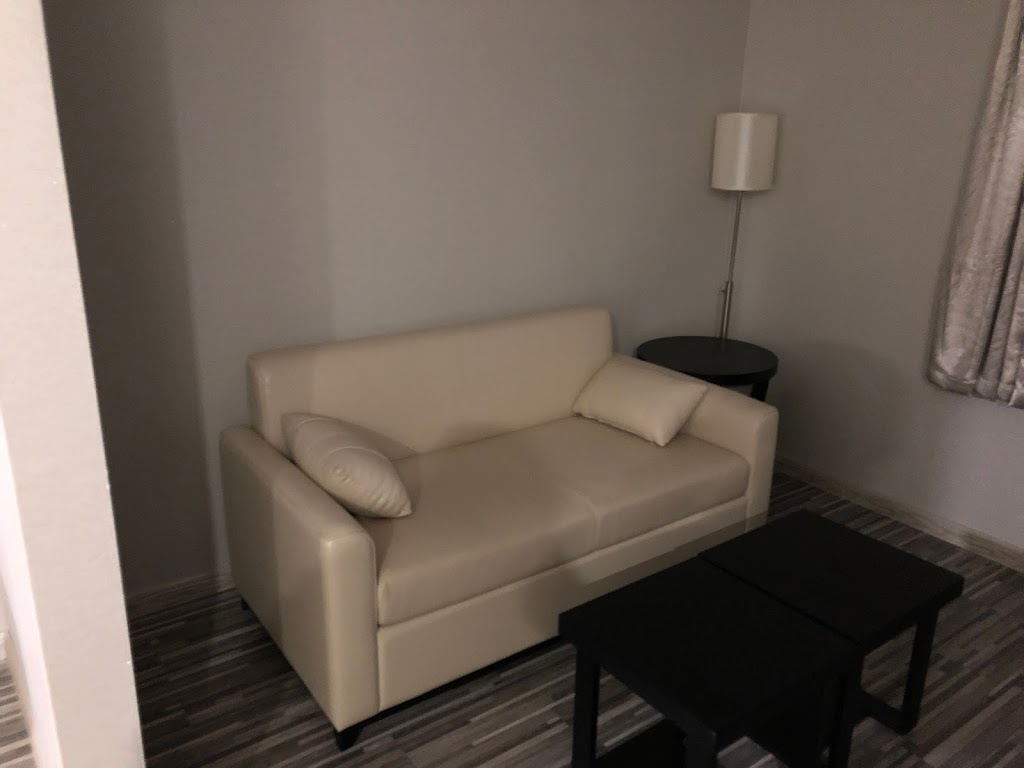 Stars Inn Edmonton International Airport | 8332 Sparrow Crescent, Leduc, AB T9E 8B7, Canada | Phone: (780) 739-2121
