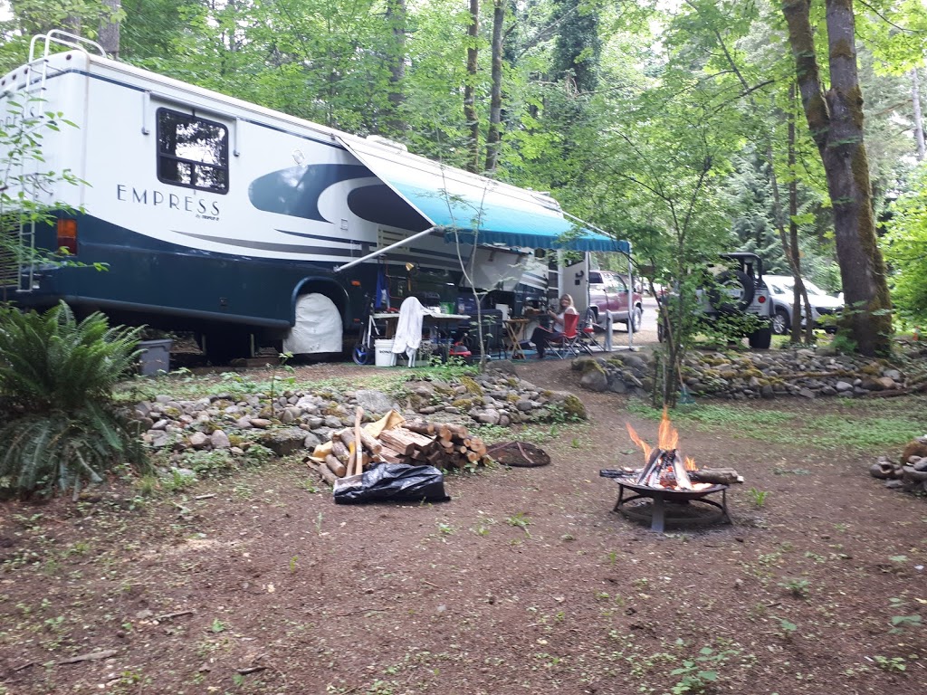 Campers Corner | 10935 Trans-Canada Hwy, Ladysmith, BC V9G 1X7, Canada | Phone: (250) 245-3829