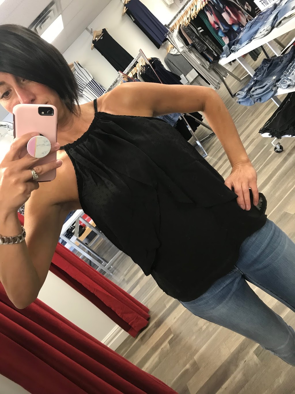Diverse Boutique | 101-31 Fairview Blvd, St. Albert, AB T8N 3M5, Canada | Phone: (587) 290-2029