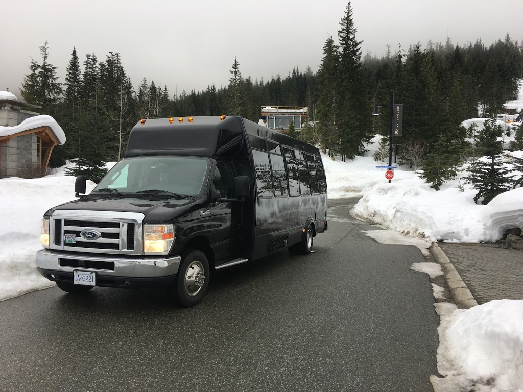 Moonlight Limos - Coquitlam | 2799 Nash Dr, Coquitlam, BC V3B 6Y4, Canada | Phone: (604) 209-6095