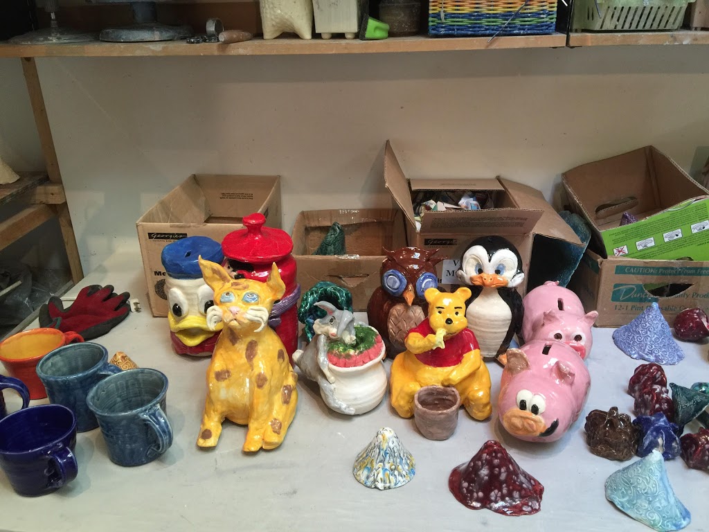 Amber Road Pottery | 7499 Amber Rd, Sechelt, BC V0N 3A4, Canada | Phone: (604) 740-3754