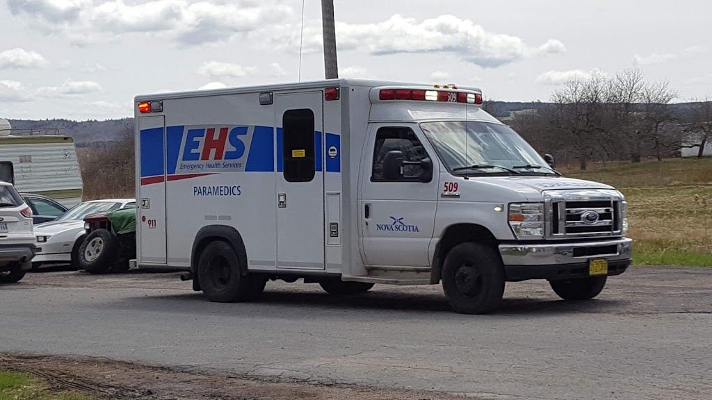 Powers Body Shop | 798 Windemere Rd, Berwick, NS B0P 1E0, Canada | Phone: (902) 538-9296
