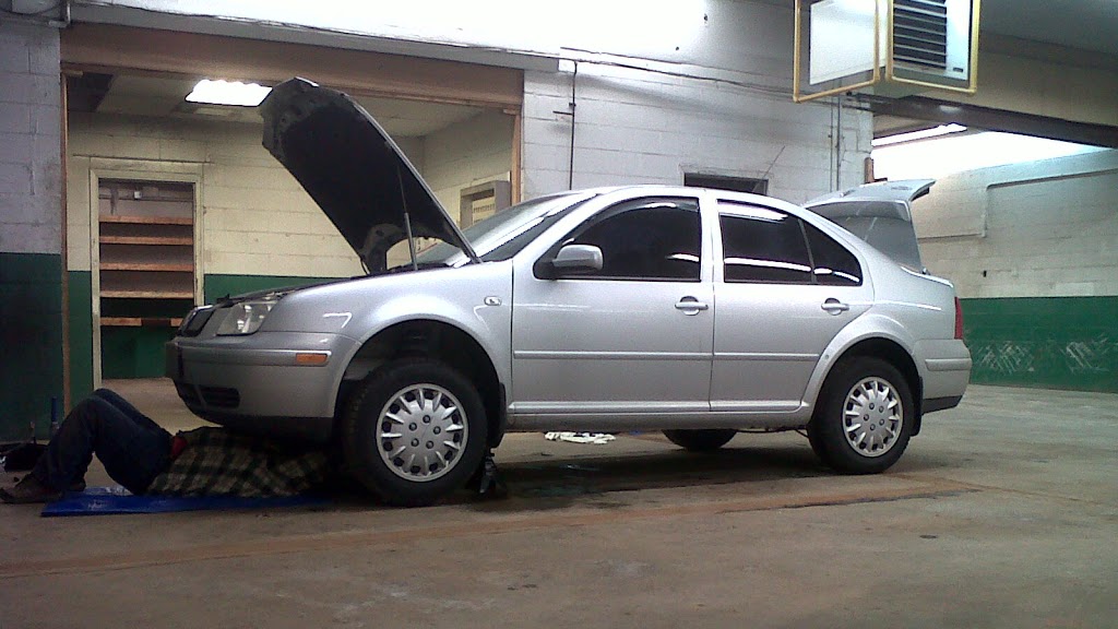 Vdubfixer Auto Technik Inc. | E-10471 ON-7, Carleton Place, ON K7C 0C4, Canada | Phone: (613) 667-2291