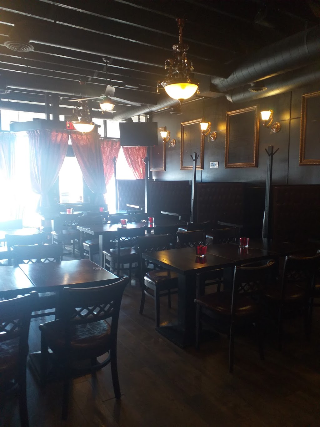Baldwin Bistro | 45 Baldwin St, Whitby, ON L1M 1A4, Canada | Phone: (905) 425-9463