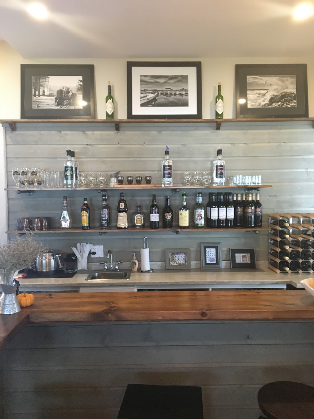 21 Breakwater Restaurant | 21 Breakwater St, Souris, PE C0A 2B0, Canada | Phone: (902) 687-2556