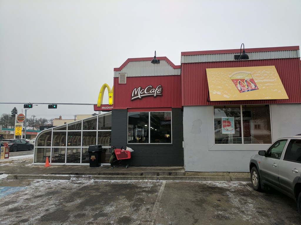 McDonalds | 8415 109 St NW, Edmonton, AB T6G 1E3, Canada | Phone: (780) 414-8374