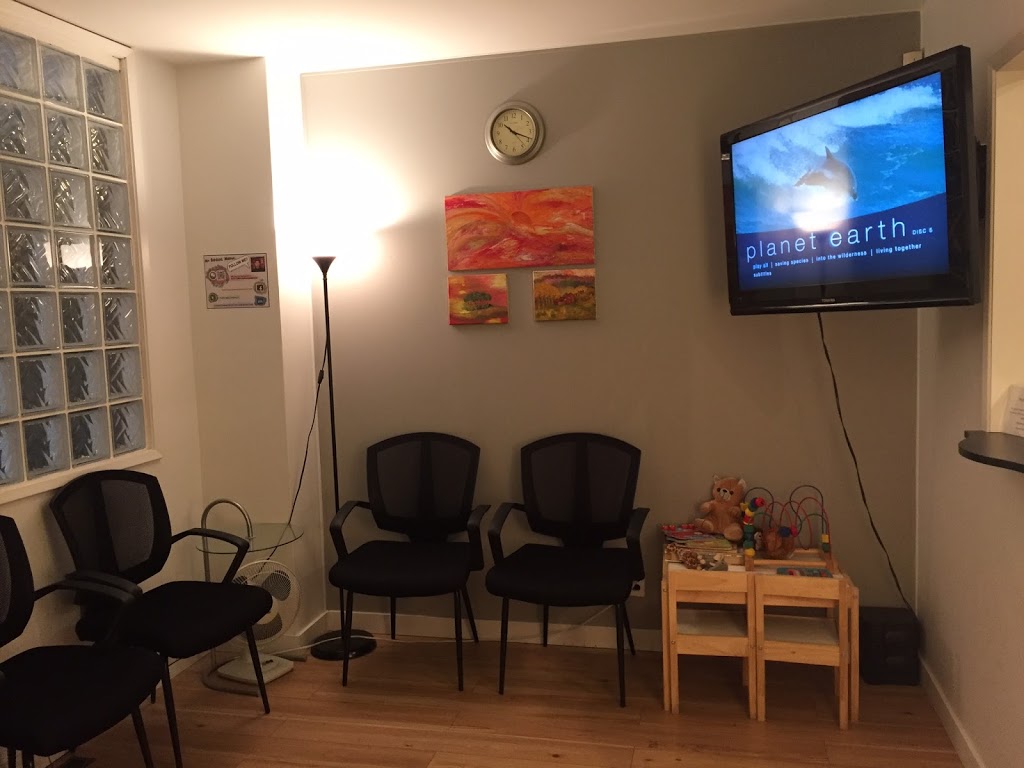 Dr.Yu Acupuncture Clinic | 2661 E Hastings St #1, Vancouver, BC V5K 1Z5, Canada | Phone: (604) 336-1696