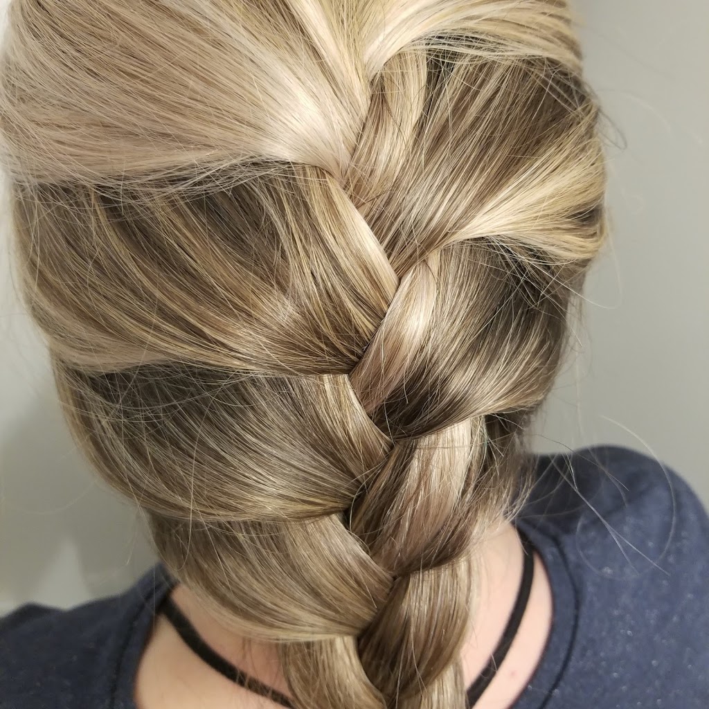 HairRenos.ca | 2296 Badger Crescent Suite 2, Ottawa, ON K2C 1J1, Canada | Phone: (613) 261-5117