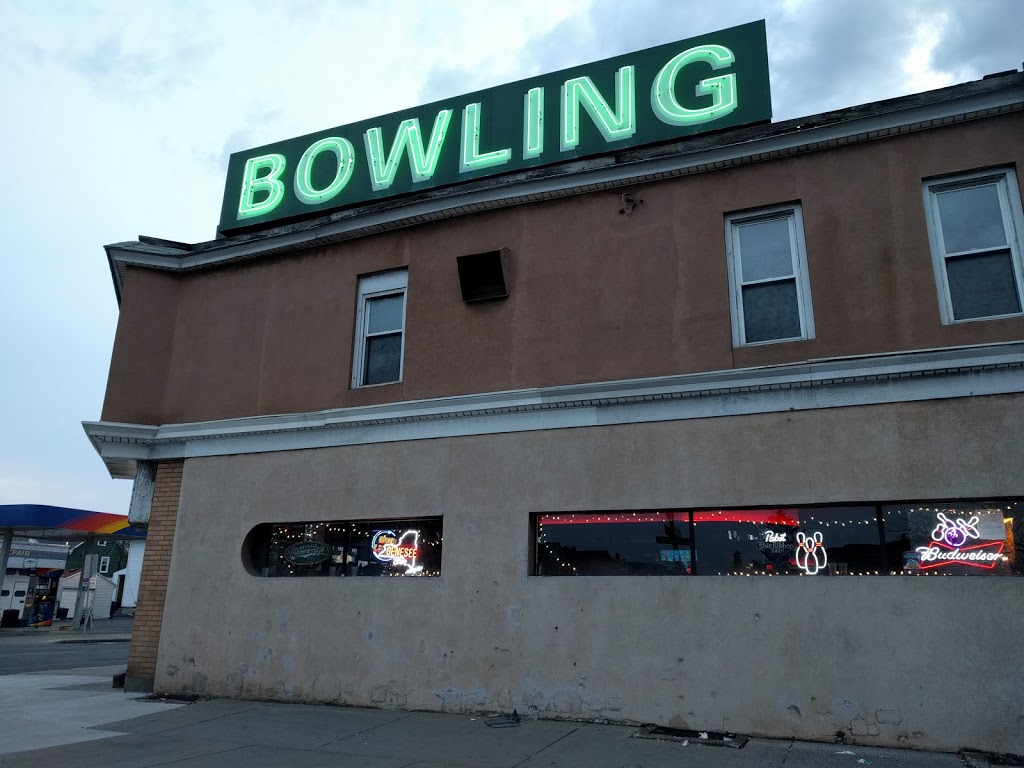 Voelkers Lanes | 686 Amherst St, Buffalo, NY 14207, USA | Phone: (716) 876-6020