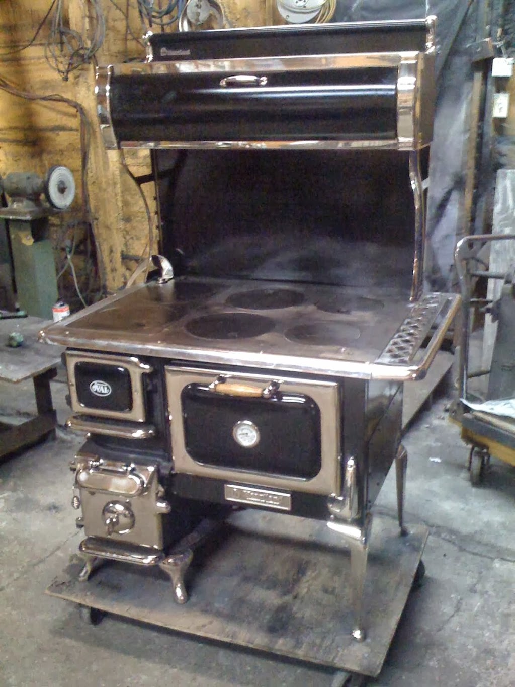 Ernies Woodstoves | 233206 Concession Rd 2 WGR, Durham, ON N0G 1R0, Canada | Phone: (519) 369-5272
