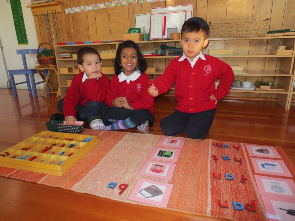 Montessori World Preschool | 75 E 43rd Ave, Vancouver, BC V5W 1S7, Canada | Phone: (604) 325-3301