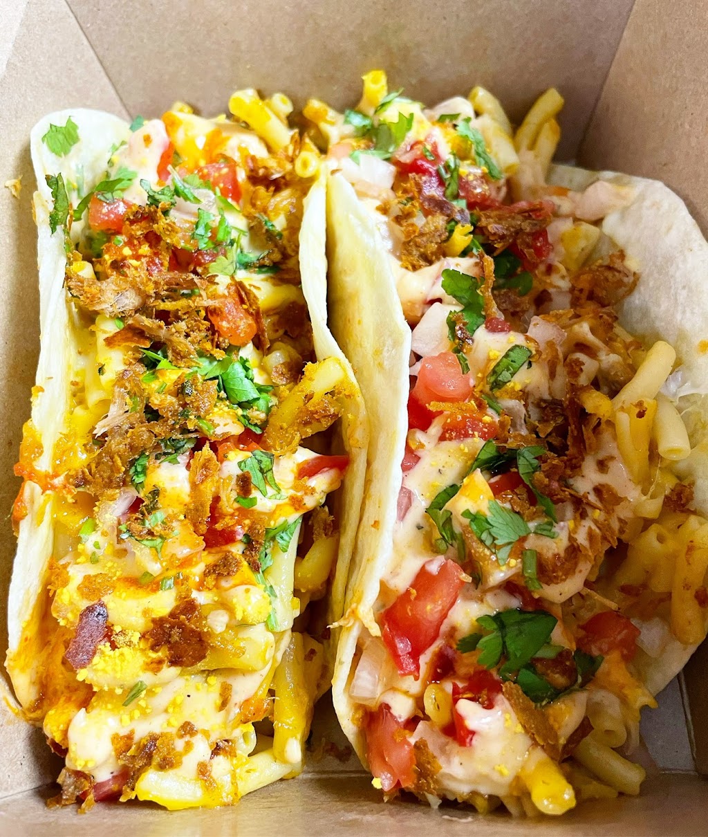 pura vida food truck | 500 Ottawa St, Almonte, ON K0A 1A0, Canada | Phone: (613) 878-7011
