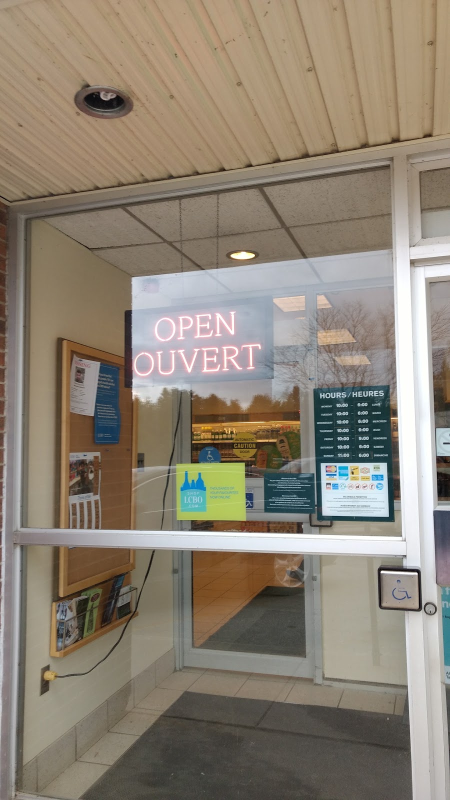 LCBO | 415 William St, Wiarton, ON N0H 2T0, Canada | Phone: (519) 534-1170