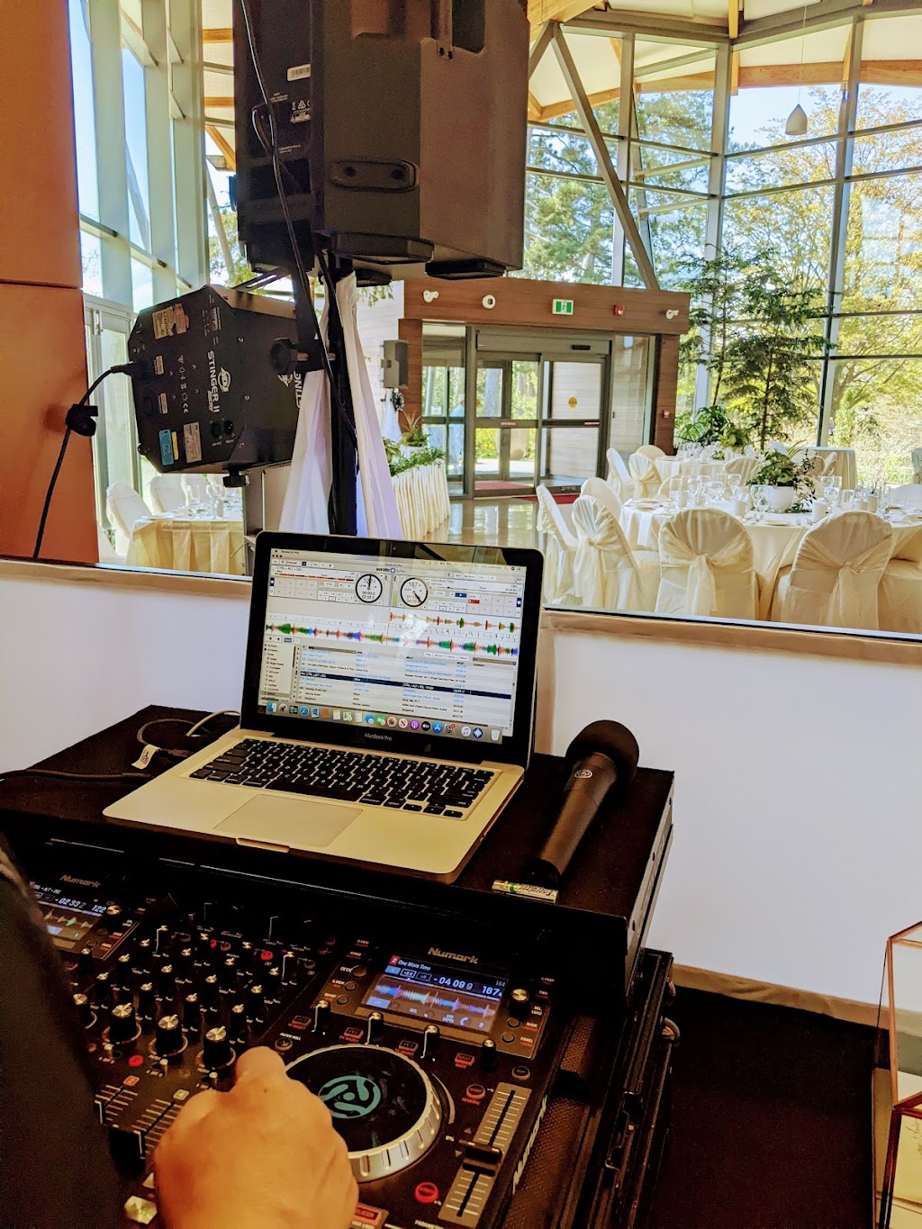 Vitel Wedding Events | 75 Glenburn Ct, Hamilton, ON L8E 1C7, Canada | Phone: (289) 489-7421
