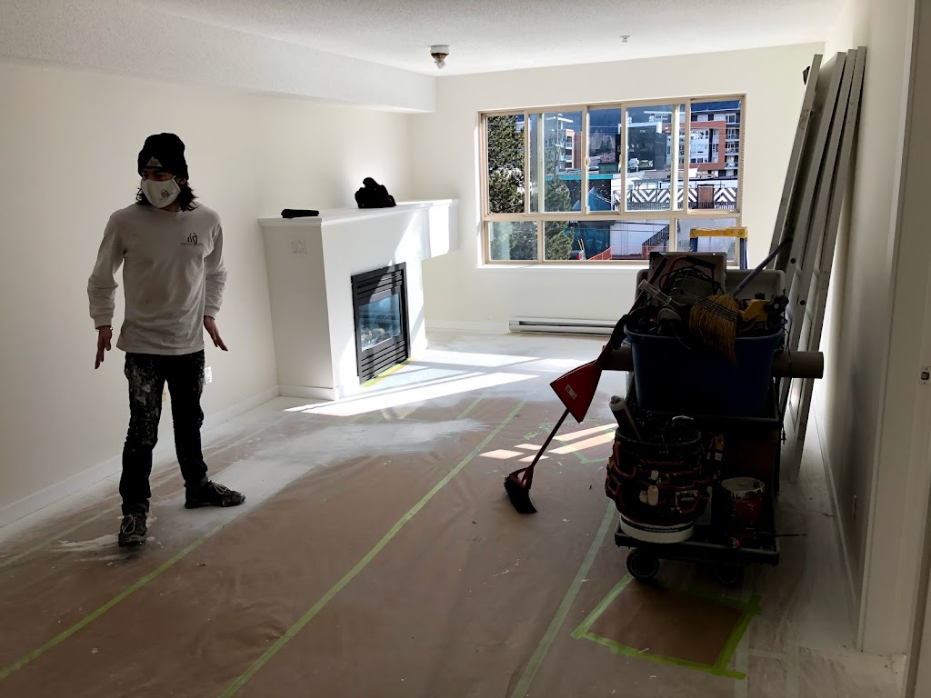 Straight Line Painting | 38370 Summits View Dr, Squamish, BC V8B 0V4, Canada | Phone: (604) 905-9231