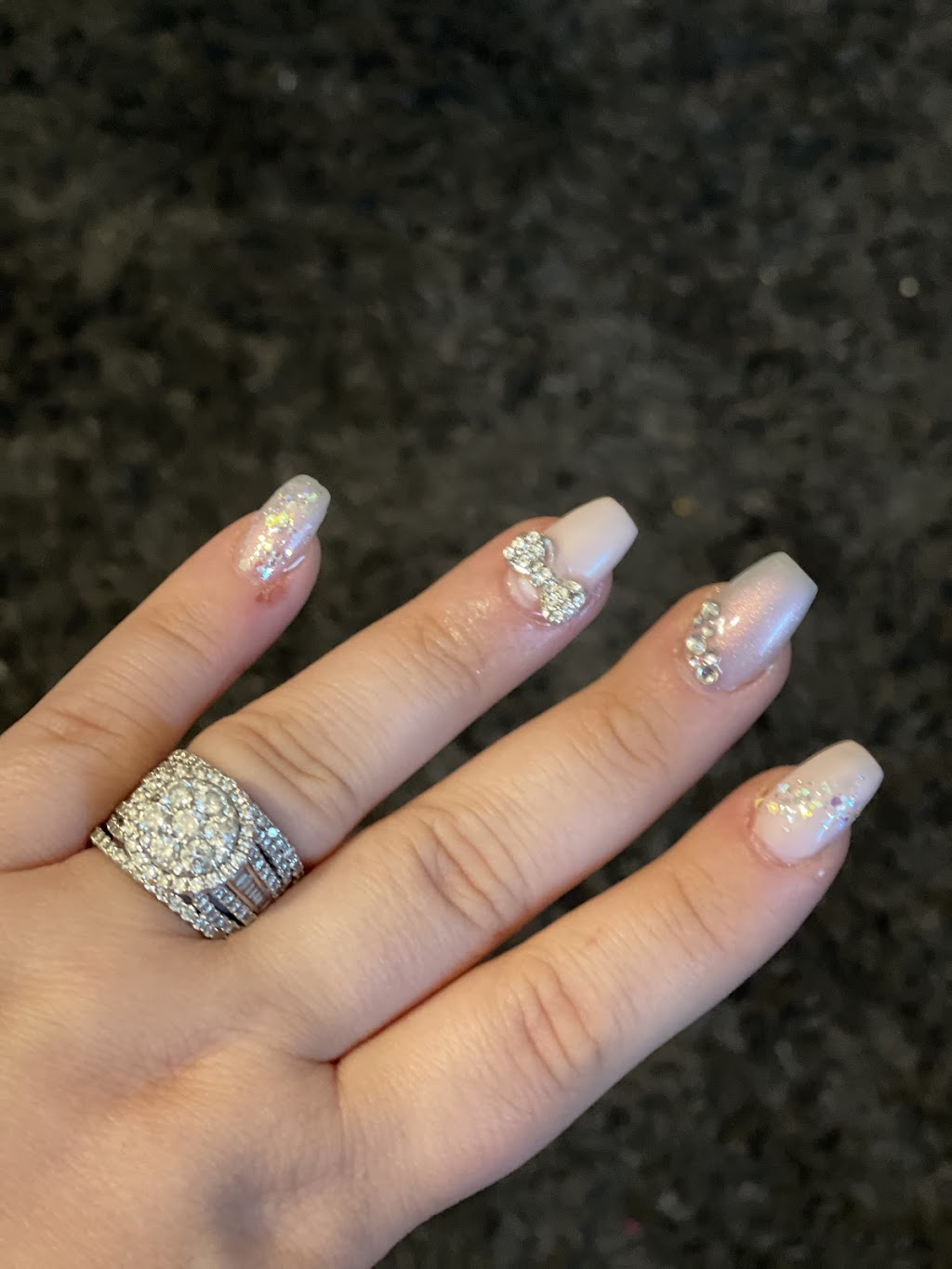Classy Nails | 891 Upper James St, Hamilton, ON L9C 7N1, Canada | Phone: (905) 318-3863