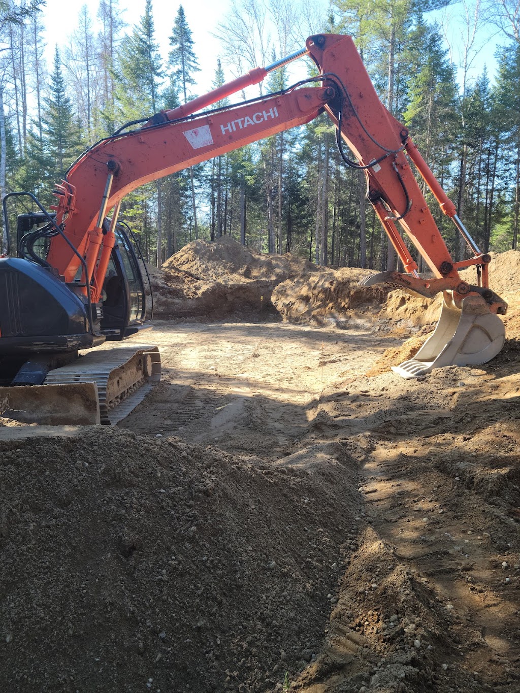 LP Marsolais Excavation Inc | 1249 Chem. du Tour du Lac, Saint-Adolphe-dHoward, QC J0T 2B0, Canada | Phone: (819) 321-9255