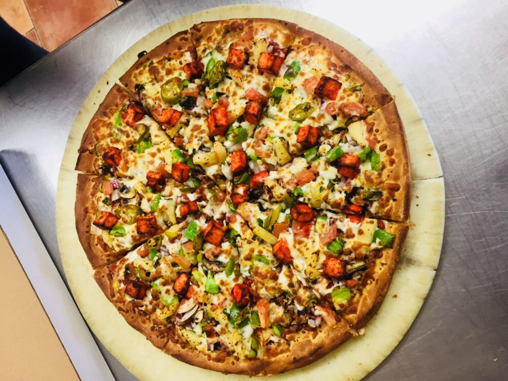 Surrey Veggie Pizza | 8077 King George Blvd unit 110 & 111, Surrey, BC V3W 5B4, Canada | Phone: (604) 593-1110