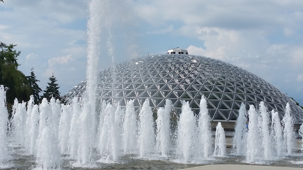 Dancing Waters Fountain | 4600 Cambie St, Vancouver, BC V5Y, Canada