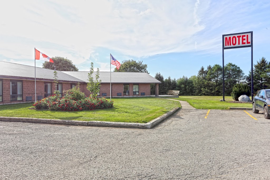 King Hotel | 112 King St, Palmerston, ON N0G 2P0, Canada | Phone: (519) 343-3906