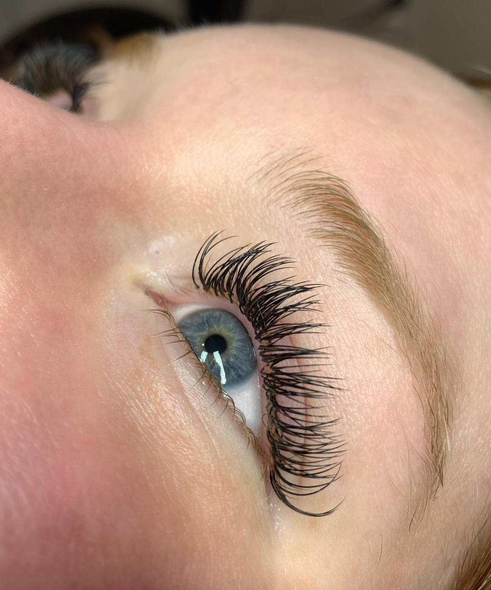 Allure Spa and Wellness Boutique | 1428 Pelham St, Fonthill, ON L0S 1E0, Canada | Phone: (905) 932-0619