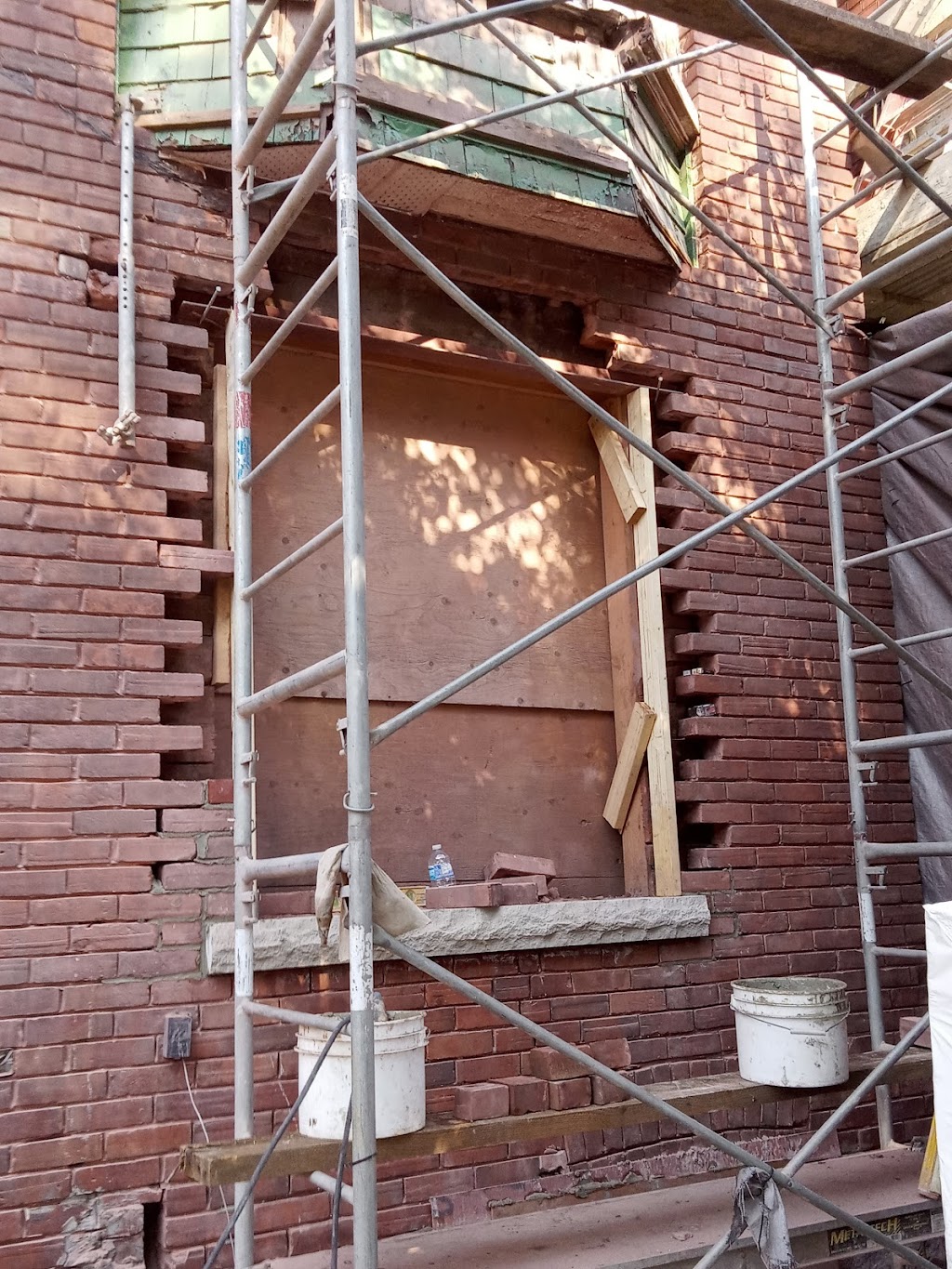 Victorian Restoration Co | 19 Coulson Ave, Toronto, ON M4V 1Y3, Canada | Phone: (416) 880-9890