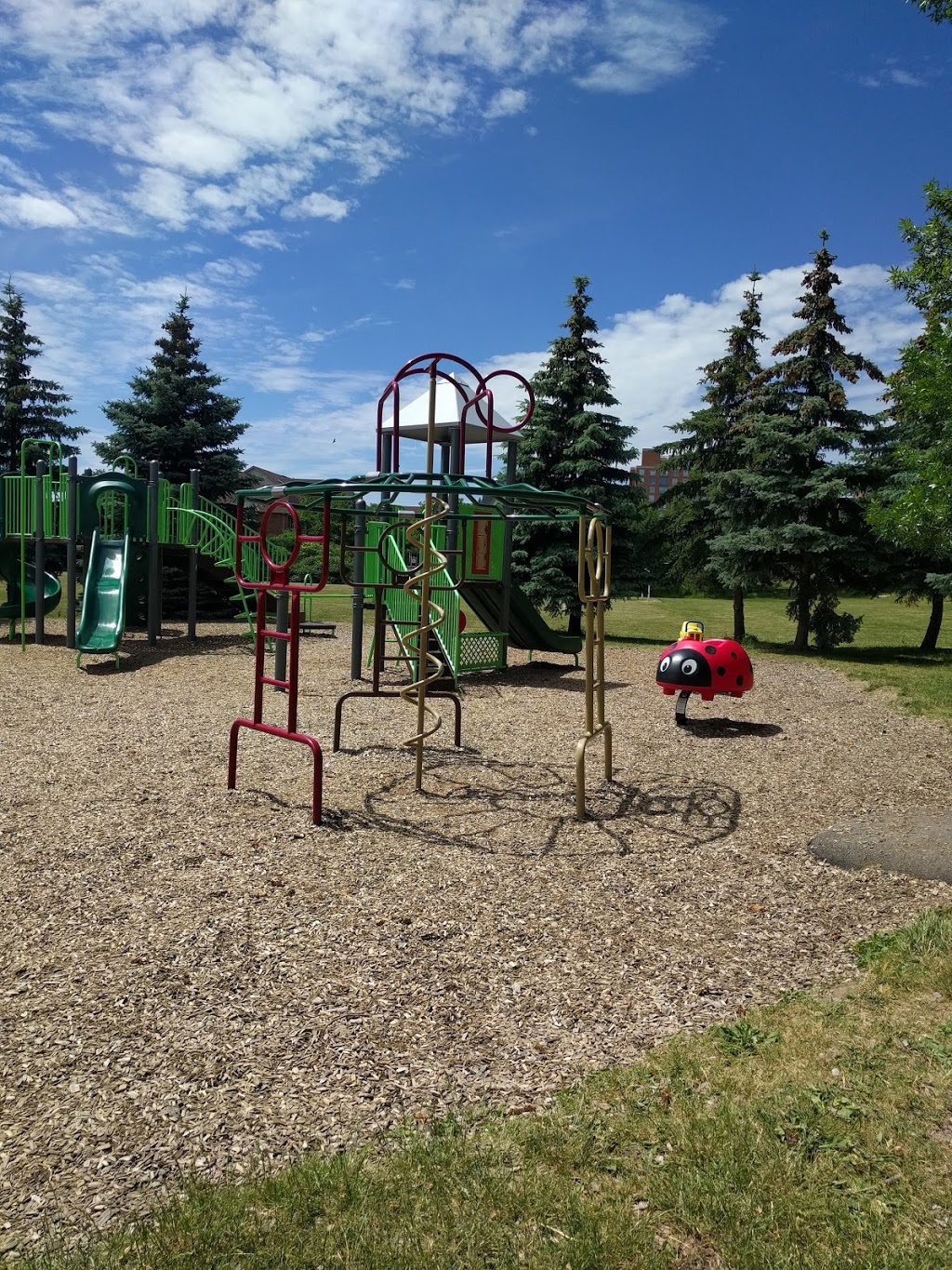 Rosebush Common | 4890 Creditview Rd, Mississauga, ON L5M 5M3, Canada | Phone: (905) 615-4311