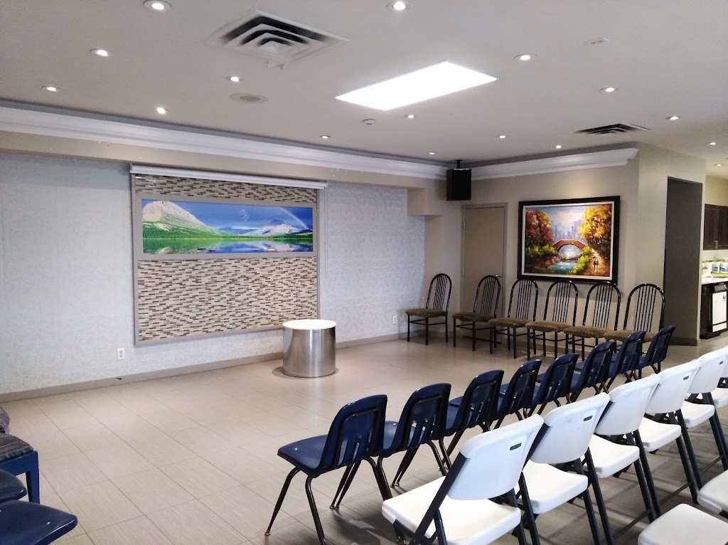 Rainbow Village II | 2466 Eglinton Ave E, Scarborough, ON M1K 5J8, Canada | Phone: (416) 266-7596