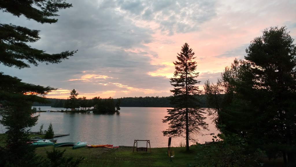 Frontenac Shores Fractional ownership | 1016 Twin Pine Ln, Cloyne, ON K0H 1K0, Canada | Phone: (613) 336-8686